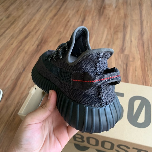 Adidas Yeezy 350’s size 7 DS - Picture 5 of 6